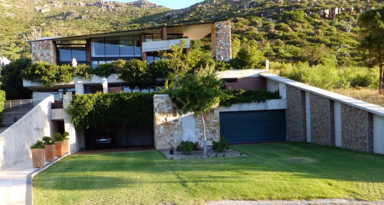 Snooze In Hout Bay Self-Catering Hotell Exteriör bild