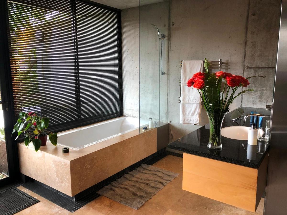 Snooze In Hout Bay Self-Catering Hotell Exteriör bild